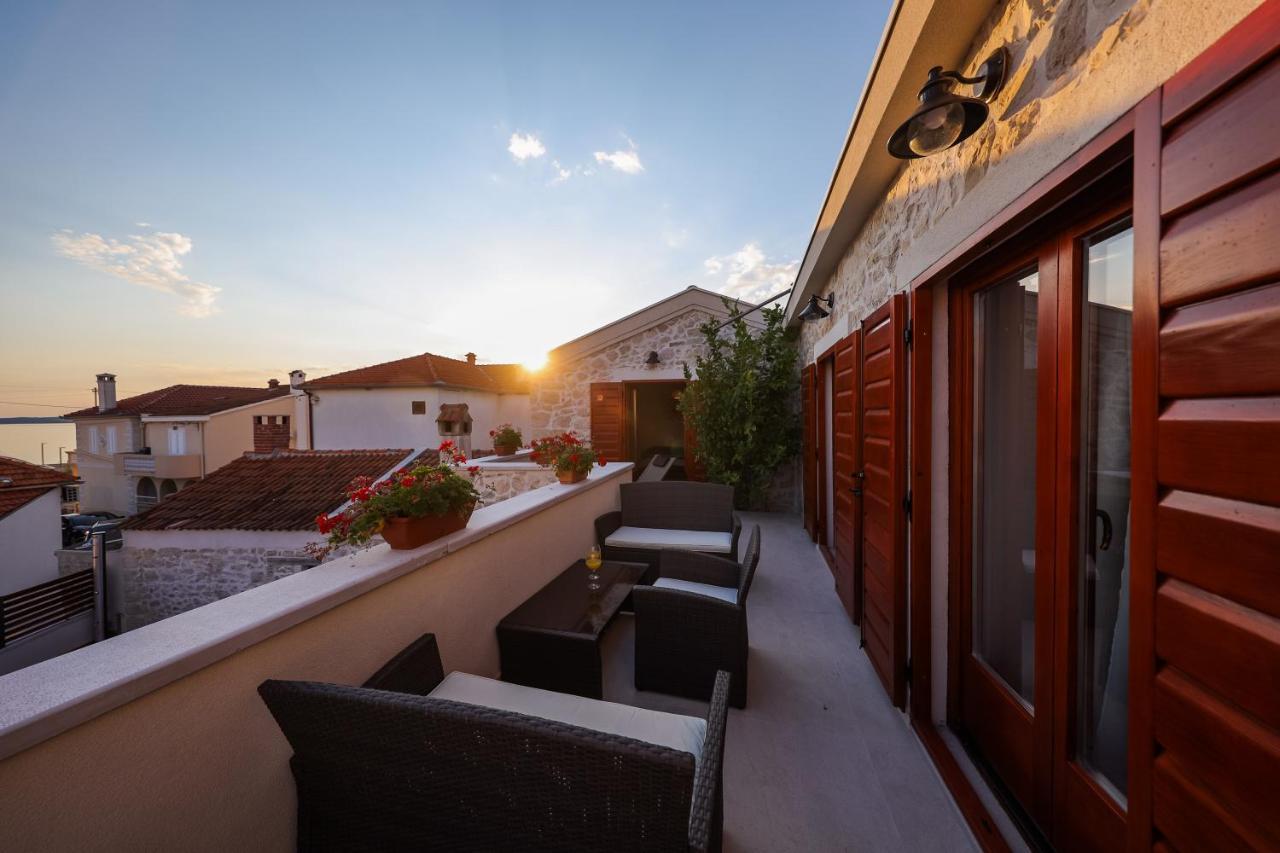 Holiday Home Mare Petrčane Kültér fotó
