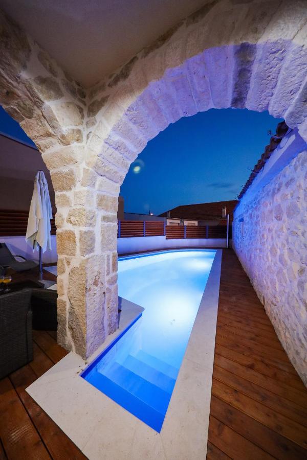 Holiday Home Mare Petrčane Kültér fotó