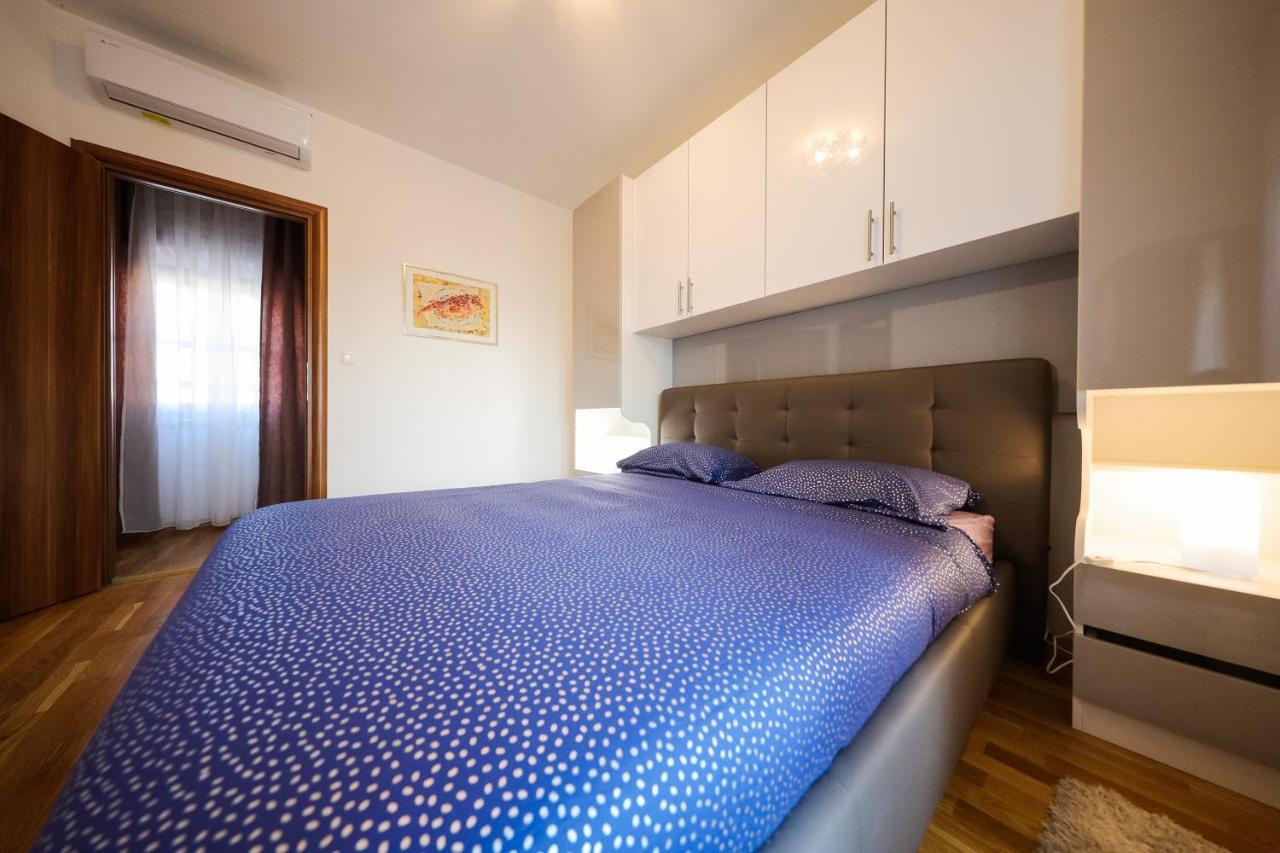 Holiday Home Mare Petrčane Kültér fotó